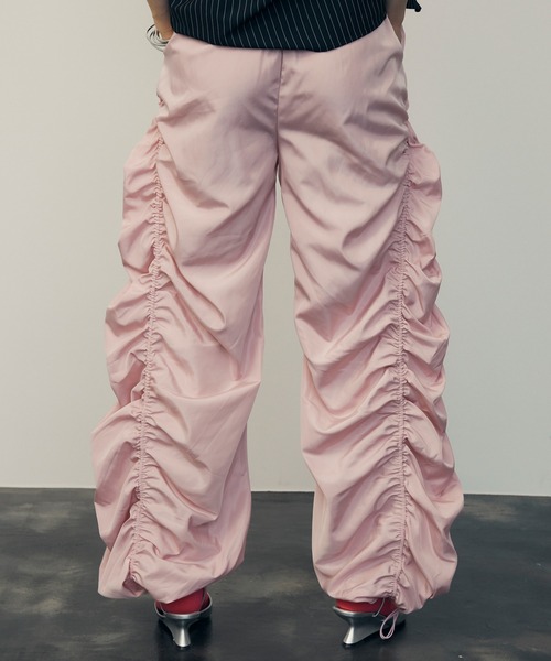 uyu.（ウユ）の「Side Ruffle Design Pants / サイドフリルデザインパンツ【uyu./ウユ】（その他パンツ・レディース・ホワイト/ブラック/ピンク/グレー・FREE）」の22枚目の写真
