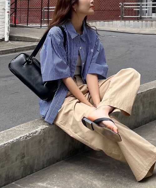 fredy emue（フレディエミュ）の「コットンナイロンタックパンツ（その他パンツ・レディース・ベージュ/ブラック/カーキ・36/38）」の12枚目の写真