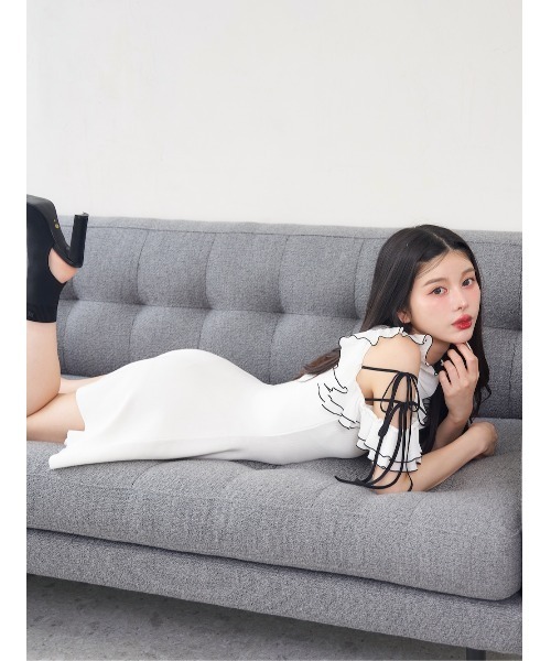 フリルリボンニットミニワンピース　Darich ダーリッチ フリルリボンニットミニワンピース ブラック