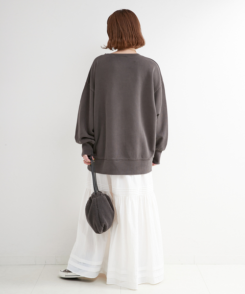 B.C STOCK(ベーセーストック)の「ピグメントビッグロゴスウェット(スウェット・レディース・ボルドー/サックスブルー/ブラック系その他/ベージュ・FREE)」の9枚目の写真