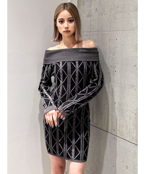 GYDA(ジェイダ)の「オフショルケーブルタイトニットワンピース(ワンピース・レディース・ブラック/グレー・FREE)」の20枚目の写真