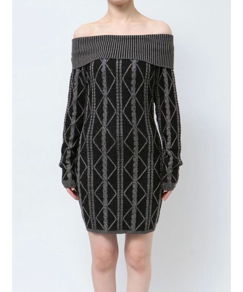 GYDA(ジェイダ)の「オフショルケーブルタイトニットワンピース(ワンピース・レディース・ブラック/グレー・FREE)」の12枚目の写真