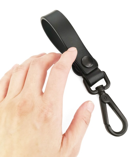 PATRICK STEPHAN（パトリックステファン）の「Leather key holder 'snap'　キーホルダー（キーホルダー・メンズ・ブラック×ブラック/ブラック×シルバー/シルバー系その他2・FREE）」の12枚目の写真