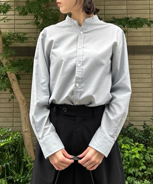 etre pret（エトレプレ）の「オックスフォードバンドカラー長袖シャツ（シャツ/ブラウス・レディース・ブラック/ホワイト/グリーン/ブルー/グレー・X-SMALL/SMALL/MEDIUM/LARGE/XX-LARGE/XXX-LARGE/X-LARGE）」の3枚目の写真