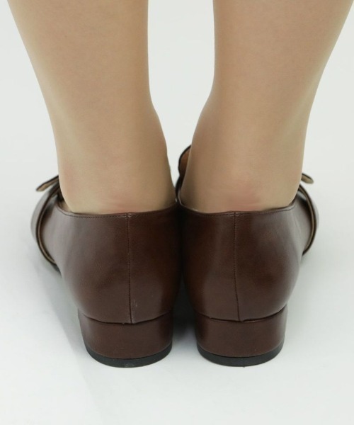 an another angelus（アンアナザーアンジェラス）の「バックル使いローヒールシューズ/ananotherangelus/fint　フィント（その他シューズ・レディース・ブラック/ブラウン/キャメル・S/M/L）」の9枚目の写真