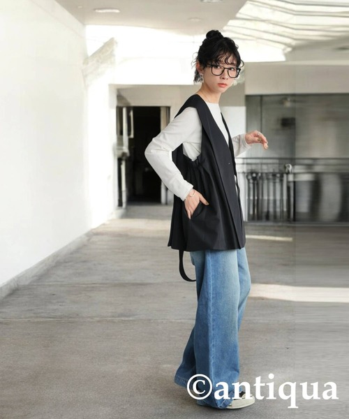 antiqua（アンティカ）の「サイドタックベスト（ベスト・レディース・ブラック/ベージュ・ONESIZE）」の3枚目の写真