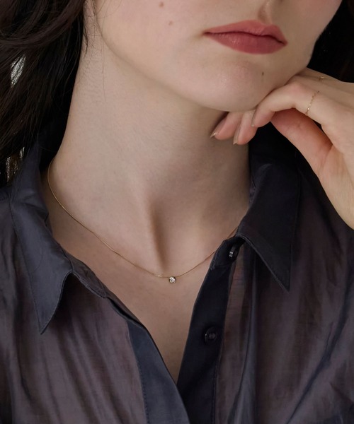 Phoebe（フィービィー）の「【金属アレルギー対応】シャインベゼルセッティングネックレス/全長:約40cm/ニッケルフリー（ネックレス・レディース・イエローゴールド/シャンパン・FREE）」の2枚目の写真