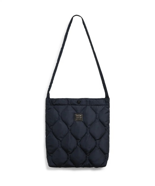 TAION(タイオン)の「【TAION】タイオン MILITARY CROSS BODY DOWN BAG-MEDIUM TAION-BG05ML-M(トートバッグ・メンズ・その他1/ダークネイビー/ブラック/ブラウン系その他/ダークオリーブ/その他・ONE SIZE)」の4枚目の写真