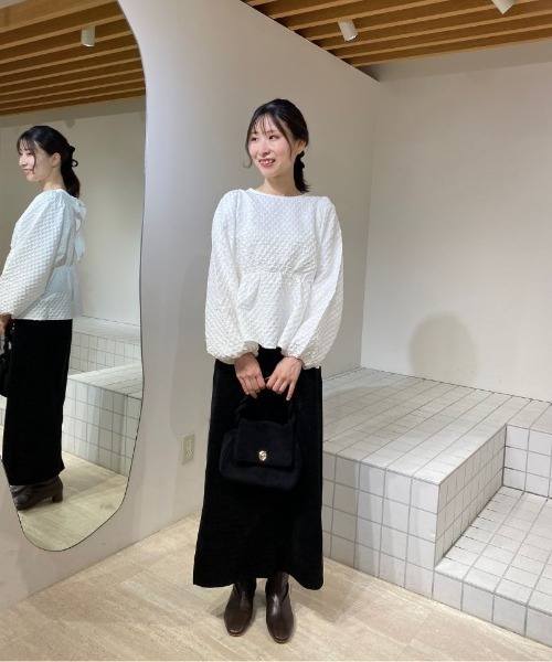 flower（フラワー）の「ワッフルジャガードブラウス（シャツ/ブラウス・レディース・ブラック/ホワイト・FREE）」の8枚目の写真