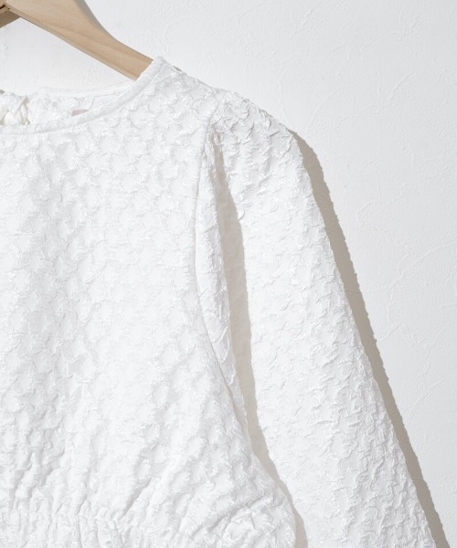 flower（フラワー）の「ワッフルジャガードブラウス（シャツ/ブラウス・レディース・ブラック/ホワイト・FREE）」の15枚目の写真