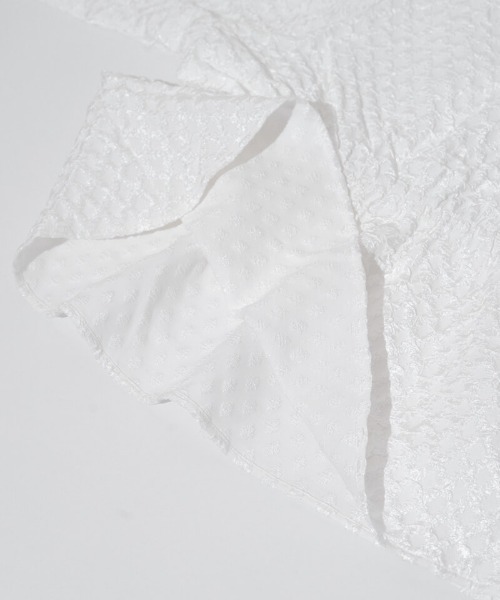 flower（フラワー）の「ワッフルジャガードブラウス（シャツ/ブラウス・レディース・ブラック/ホワイト・FREE）」の19枚目の写真