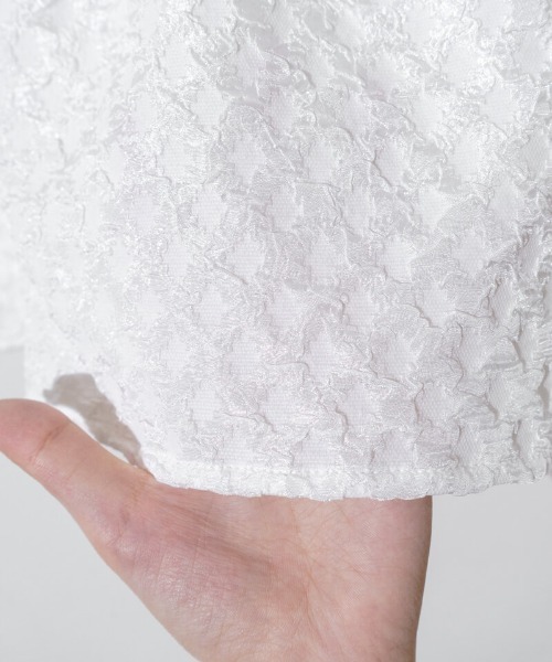 flower（フラワー）の「ワッフルジャガードブラウス（シャツ/ブラウス・レディース・ブラック/ホワイト・FREE）」の20枚目の写真