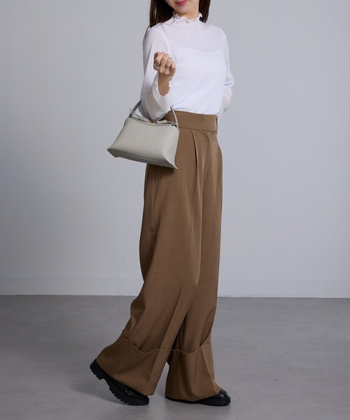 tov(トーヴ)の「【TOV】CROSS S T25S07B542(ショルダーバッグ・レディース・ネイビー/ベージュ/ブラック/アイボリー/グレー・FREE)」の17枚目の写真