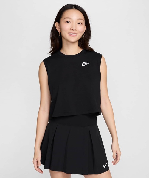 NIKE（ナイキ）の「ナイキ スポーツウェア クラブ ウィメンズ スリーブレス クロップド トップ / Nike Sportswear Club Women's Sleeveless Cropped Top FV5506-010 Black（タンクトップ・レディース・ブラック・L/M/S/XL/XS）」の6枚目の写真
