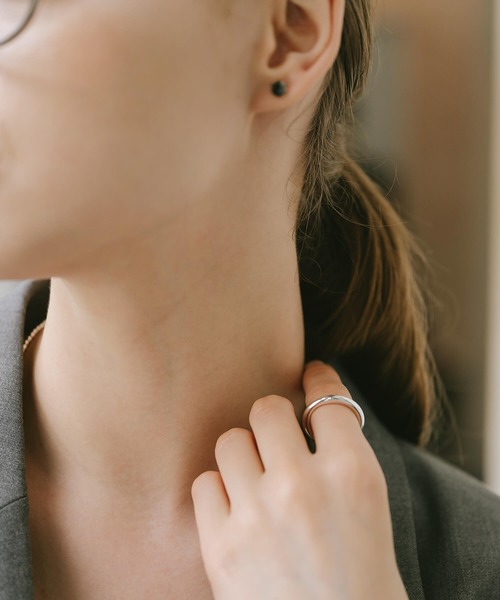 Ops.（オプス）の「リング シルバー925 指輪 レディース 金属アレルギー対応【AUREOLA アウレオラ3mm】（リング・レディース・イエローゴールド/シルバー・15号/13号/11号/9号/7号）」の4枚目の写真
