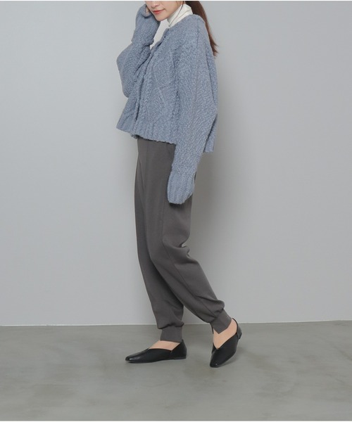 OandI(オーアンドアイ)の「柄編みクロップド丈クルーカーディガン(カーディガン/ボレロ・レディース・アイボリー/ブラック/ブルーグレー・FREE)」の20枚目の写真