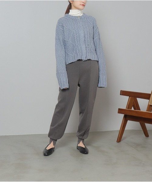 OandI(オーアンドアイ)の「柄編みクロップド丈クルーカーディガン(カーディガン/ボレロ・レディース・アイボリー/ブラック/ブルーグレー・FREE)」の19枚目の写真