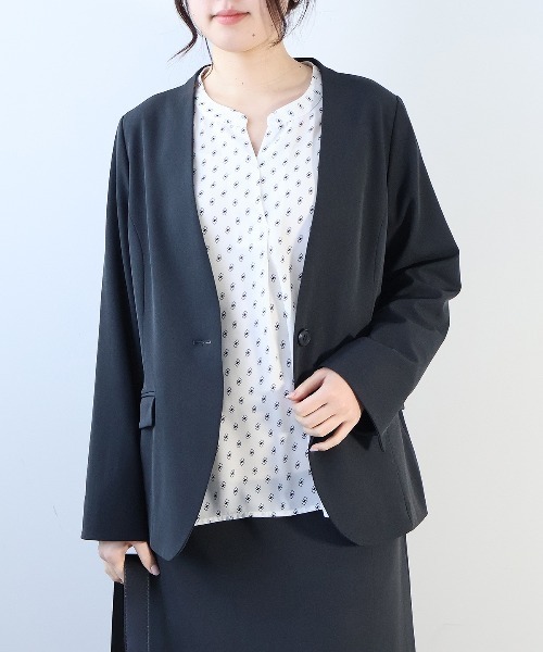 fleur by mint breeze(フルールバイミントブリーズ)の「【L~5L 大きいサイズ】幾何柄バンドカラースキッパーブラウス(シャツ/ブラウス・レディース・オフホワイト/グリーン/ネイビー・LL/4L/5L/3L/L)」の19枚目の写真