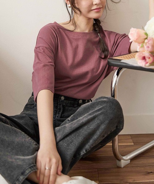 CHAN ME（チャンミ）の「綿100％ラウンドヘム半袖オーバーサイズTシャツ（ショート丈）（Tシャツ/カットソー・レディース・カーキ/杢グレー/ピンク系/イエロー/チャコールグレー/ホワイト/グレイッシュベージュ/ブラック・MEDIUM/X-LARGE/LARGE）」の18枚目の写真