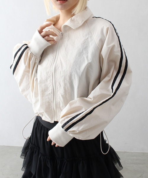 SpRay（スプレイ）の「ナイロンサイドラインショートブルゾン（ブルゾン・レディース・ブラック/グレー/アイボリー/ライトカーキ・FREE）」の11枚目の写真