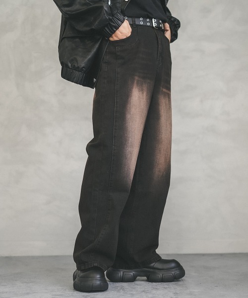 Shoowtime(ショウタイム)の「Vintage wash line wide denim pants / ビンテージウォッシュラインワイドデニムパンツ(デニムパンツ・メンズ・ブルー/ブラウン系・MEDIUM/LARGE/X-LARGE)」の3枚目の写真