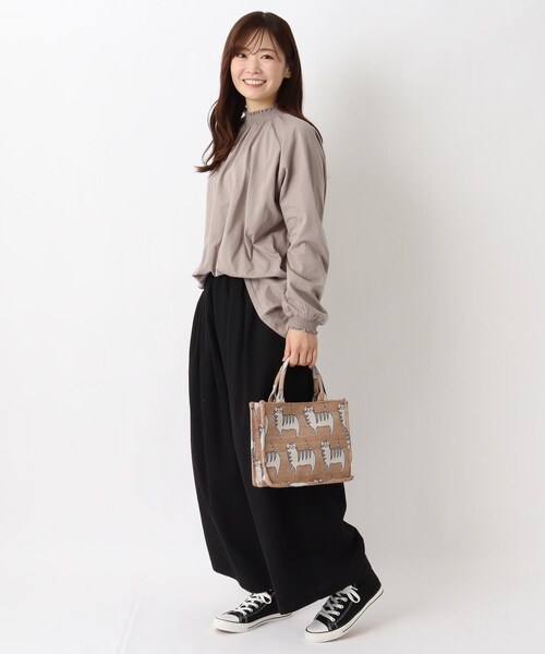 one'sterrace(ワンズテラス)の「コピーヌミニトート(トートバッグ・レディース・グレー系4/ベージュ系8/ダークブラウン系8・99)」の15枚目の写真