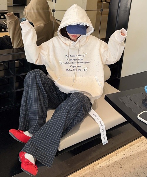 aimoha（アイモハ）の「フリル付きロゴパーカーデザイン（パーカー・レディース・ライトベージュ/ブルー/ピンク/ライトグレー・FREE）」の19枚目の写真