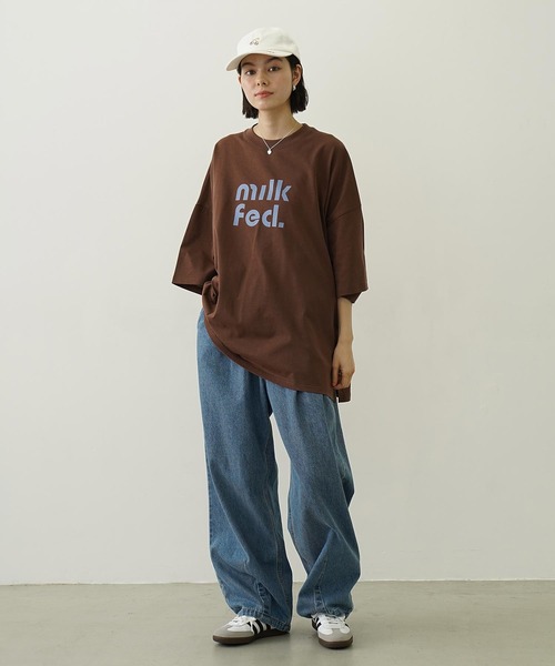 MILKFED.（ミルクフェド）の「CUT OUT LOGO BIG S/S TOP（Tシャツ/カットソー・レディース・ライトピンク/ネイビー/ブラウン/ホワイト・ONE SIZE）」の6枚目の写真