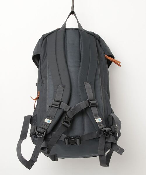 karrimor(カリマー)の「VT day pack R(バックパック/リュック・メンズ・アイボリー/ブラック/ネイビー/チャコールグレー/グリーン/ブルー系その他・FREE)」の17枚目の写真