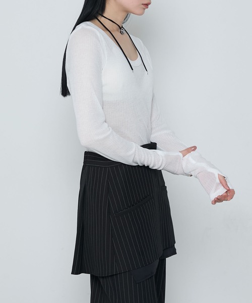 le ELMi(ルエルミ)の「Sheer ribbed U-neck pullover / シアーテレコUネックプルオーバー(Tシャツ/カットソー・レディース・ブラック/ホワイト/ネイビー/ピンク・FREE)」の8枚目の写真