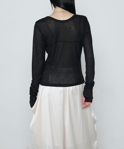 le ELMi(ルエルミ)の「Sheer ribbed U-neck pullover / シアーテレコUネックプルオーバー(Tシャツ/カットソー・レディース・ブラック/ホワイト/ネイビー/ピンク・FREE)」の20枚目の写真