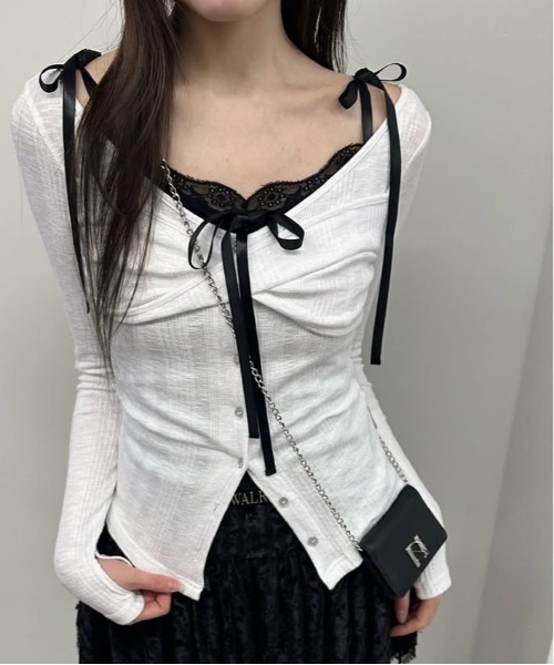 gossip！ロサンゼルス（ゴシップロサンゼルス）の「Y2K レースネックキャミ&2WAYボタンカーディガンSET（Tシャツ/カットソー・レディース・ブラック/グレー/ピンク・FREE）」の13枚目の写真