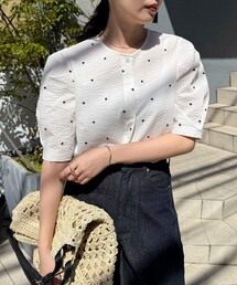 【WEB限定カラーあり】コットンリップルハート刺繍ブラウス