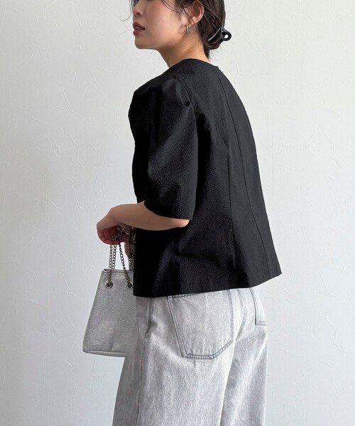 fredy emue(フレディエミュ)の「【WEB限定カラーあり】コットンリップルハート刺繍ブラウス(シャツ/ブラウス・レディース・イエロー系その他/ブラック/ブラック系その他/ベージュ系その他/ホワイト系その他・38)」の19枚目の写真