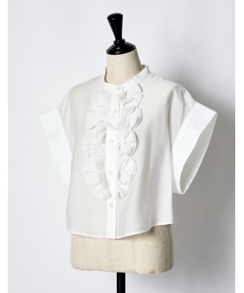 RUMCHE(ラムシェ)の「Half Moon Ruffle Short Blouse / ハーフムーンラッフルショートブラウス(シャツ/ブラウス・レディース・ホワイト/ブラック・FREE)」の16枚目の写真