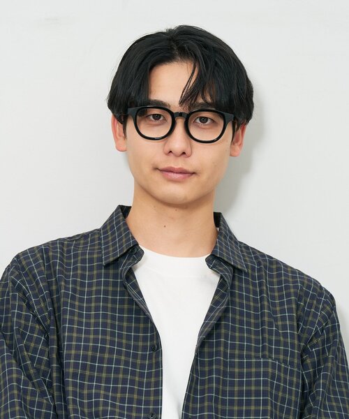 Zoff(ゾフ)の「ウェリントン型 メガネ|軽量|太縁|黒縁フレーム|伊達メガネ| レディース ユニセックス|読書|ビジネス|Zoff|CLASSIC (クラシック)(メガネ・レディース・ブラック/ブラウン系その他5/クリアブルー/ライトグリーン・FREE)」の12枚目の写真