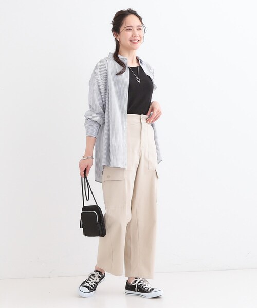 SHOO・LA・RUE(シューラルー)の「【撥水】立体ポケットミニショルダーバッグ(ショルダーバッグ・レディース・グレー/ブラック・00)」の6枚目の写真