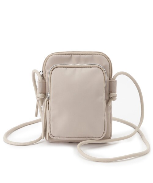 SHOO・LA・RUE(シューラルー)の「【撥水】立体ポケットミニショルダーバッグ(ショルダーバッグ・レディース・グレー/ブラック・00)」の8枚目の写真