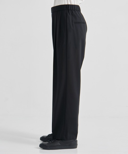 ATON(エイトン)の「【ATON / エイトン】TWIST WOOL TROPICAL TWO TUCKED EASY PANTS(スラックス・メンズ・ブラック/グレー・2/4/6)」の7枚目の写真