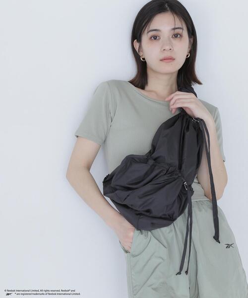 NATURAL BEAUTY BASIC(ナチュラルビューティーベーシック)の「【THINK BEAUTY】Reebok DRAWSTRING BAG(バックパック/リュック・レディース・ライトグリーン/ブラック・フリ-)」の12枚目の写真
