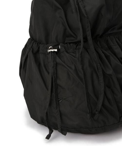 NATURAL BEAUTY BASIC(ナチュラルビューティーベーシック)の「【THINK BEAUTY】Reebok DRAWSTRING BAG(バックパック/リュック・レディース・ライトグリーン/ブラック・フリ-)」の9枚目の写真