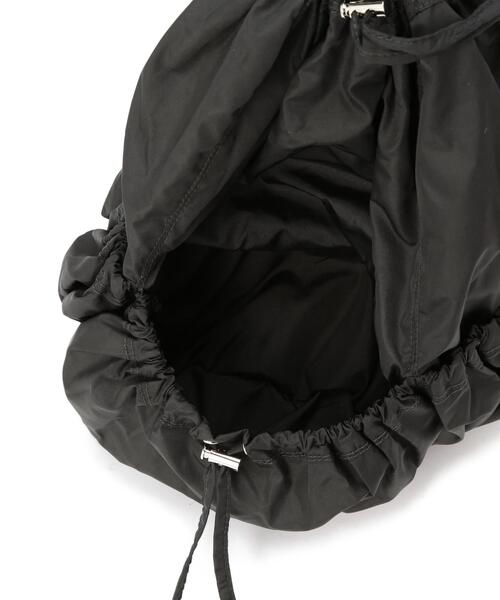 NATURAL BEAUTY BASIC(ナチュラルビューティーベーシック)の「【THINK BEAUTY】Reebok DRAWSTRING BAG(バックパック/リュック・レディース・ライトグリーン/ブラック・フリ-)」の5枚目の写真