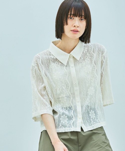 LAKOLE(ラコレ)の「【長さが選べる】レースシャツ / 327800(シャツ/ブラウス・レディース・テラコッタ/ブルー/アイボリー/ブラック/ブラウン・MEDIUM/LARGE)」の10枚目の写真