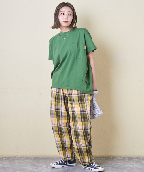 CUBE SUGAR(キューブシュガー)の「チェック柄裾ダーツイージーコクーンパンツ(その他パンツ・レディース・スミクロ/ネイビー/レッド/カーキ/マルチ・M)」の14枚目の写真