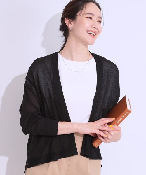 DRESKIP（ドレスキップ）の「【洗える】ひんやりさらっと 大人のシアーカーディガン（カーディガン/ボレロ・レディース・ブラック/ブルー/オレンジ/ライトベージュ/オフホワイト/ライトグレー・01/02/03）」の2枚目の写真