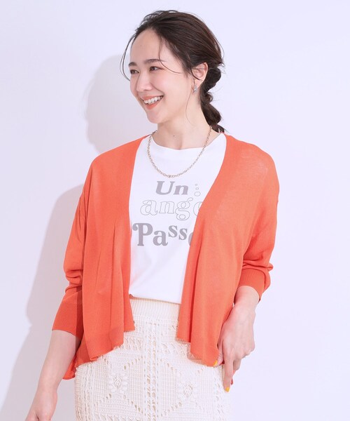 DRESKIP（ドレスキップ）の「【洗える】ひんやりさらっと 大人のシアーカーディガン（カーディガン/ボレロ・レディース・ブラック/ブルー/オレンジ/ライトベージュ/オフホワイト/ライトグレー・01/02/03）」の11枚目の写真