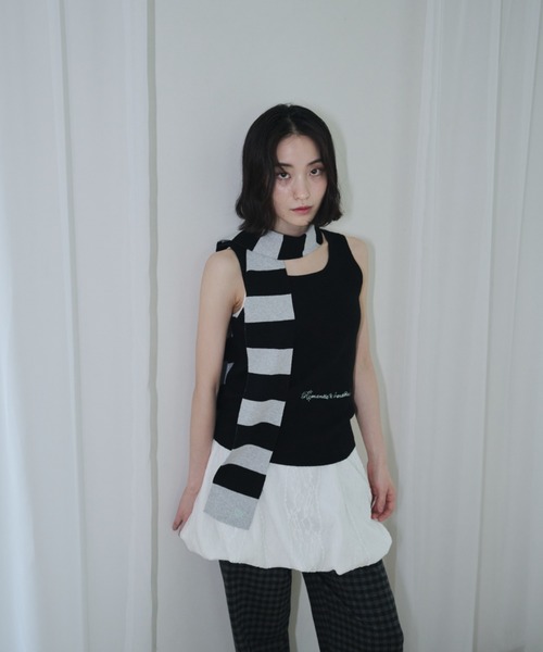 Smyeon（スミョン）の「Scarf knit tanktop/スカーフ付きニットタンクトップ（タンクトップ・レディース・ホワイト/グレー/ブラック・FREE）」の15枚目の写真