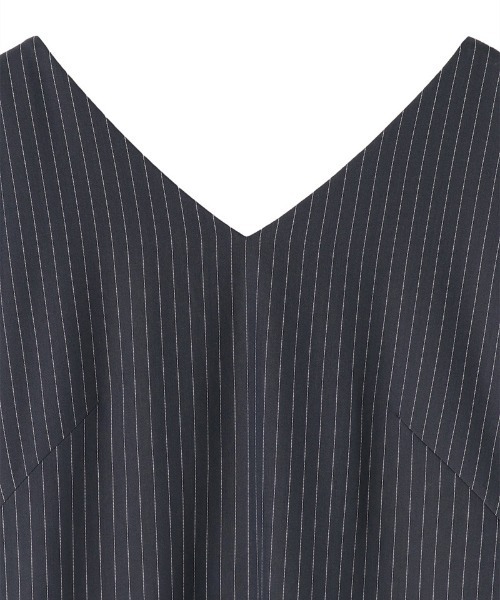 JENNE（ジェンヌ）の「ピンストライプ美シルエットワンピース（ワンピース・レディース・ネイビー/ブラック・LARGE/SMALL/MEDIUM）」の21枚目の写真