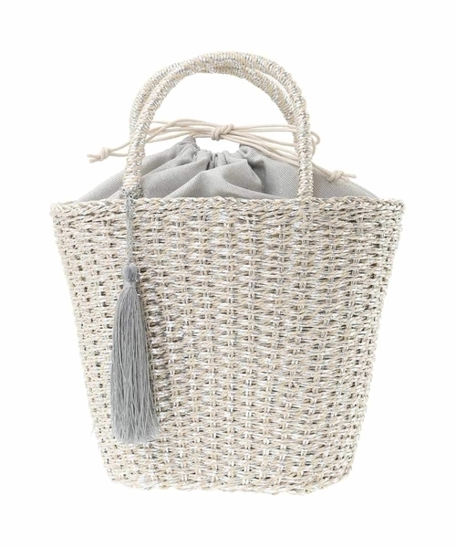 a.v.v(アーヴェヴェ)の「メタリックカゴバッグ(かごバッグ・レディース・アイボリー/ブラック/シルバー・38)」の16枚目の写真