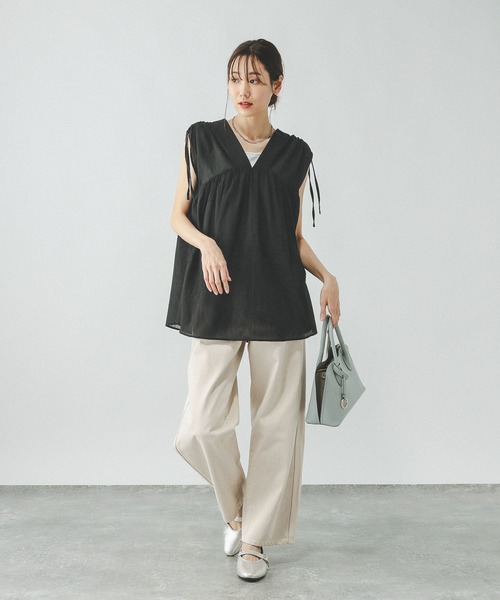 GLOBAL WORK（グローバルワーク）の「エアリーリラックスギャザーブラウス/325956（シャツ/ブラウス・レディース・ブラック/オフホワイト/テラコッタ/マスタード/ラベンダー/ダークブラウン・MEDIUM/LARGE）」の22枚目の写真